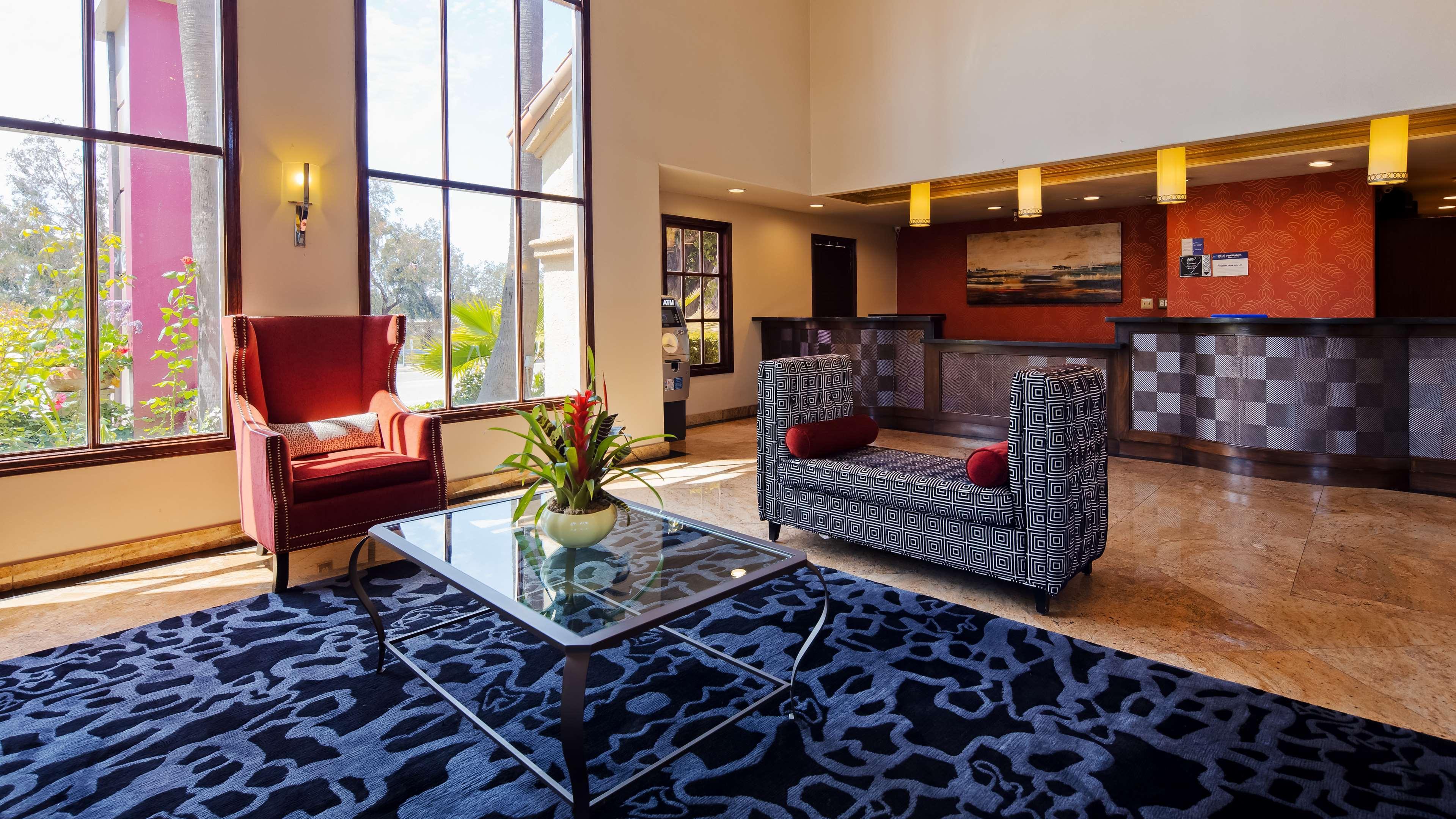Best Western Plus Newport Mesa Inn Costa Mesa Ngoại thất bức ảnh