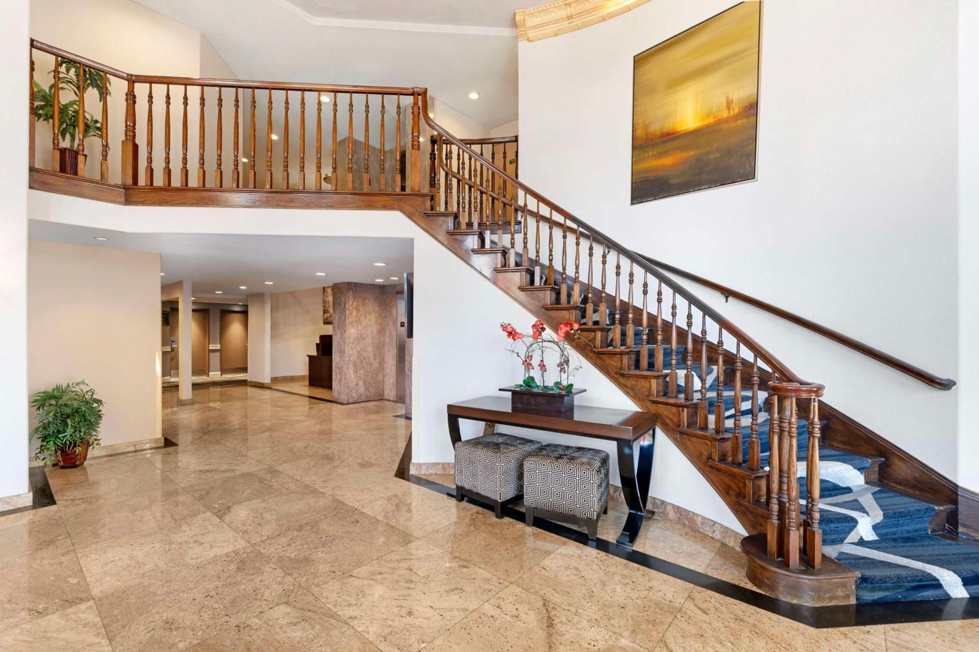 Best Western Plus Newport Mesa Inn Costa Mesa Ngoại thất bức ảnh