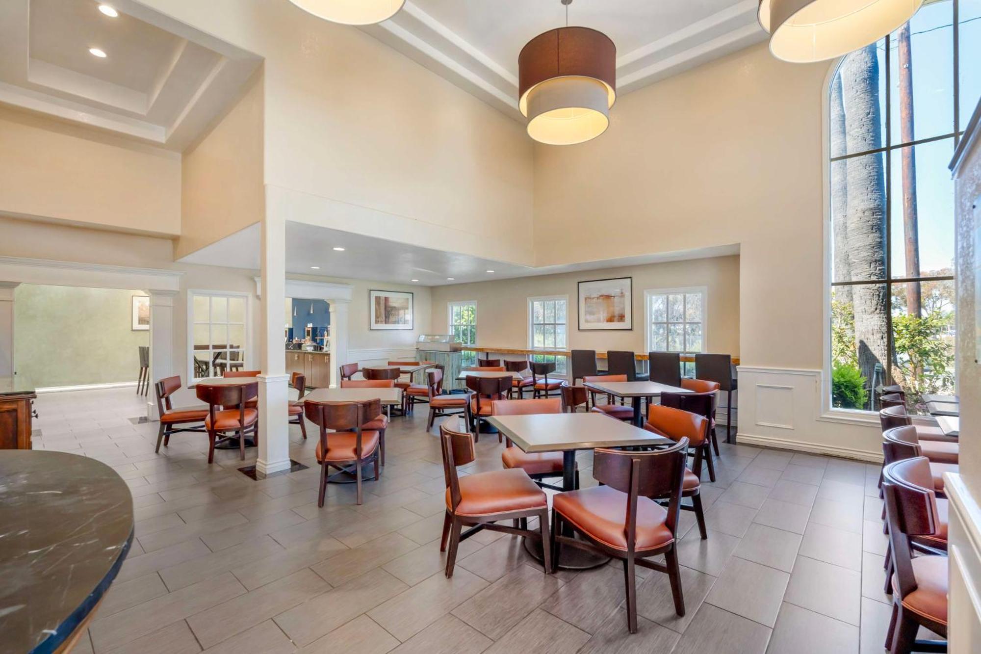 Best Western Plus Newport Mesa Inn Costa Mesa Ngoại thất bức ảnh