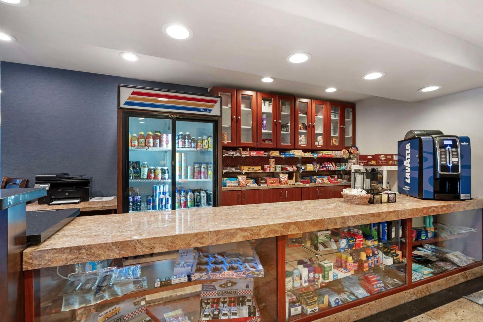 Best Western Plus Newport Mesa Inn Costa Mesa Ngoại thất bức ảnh