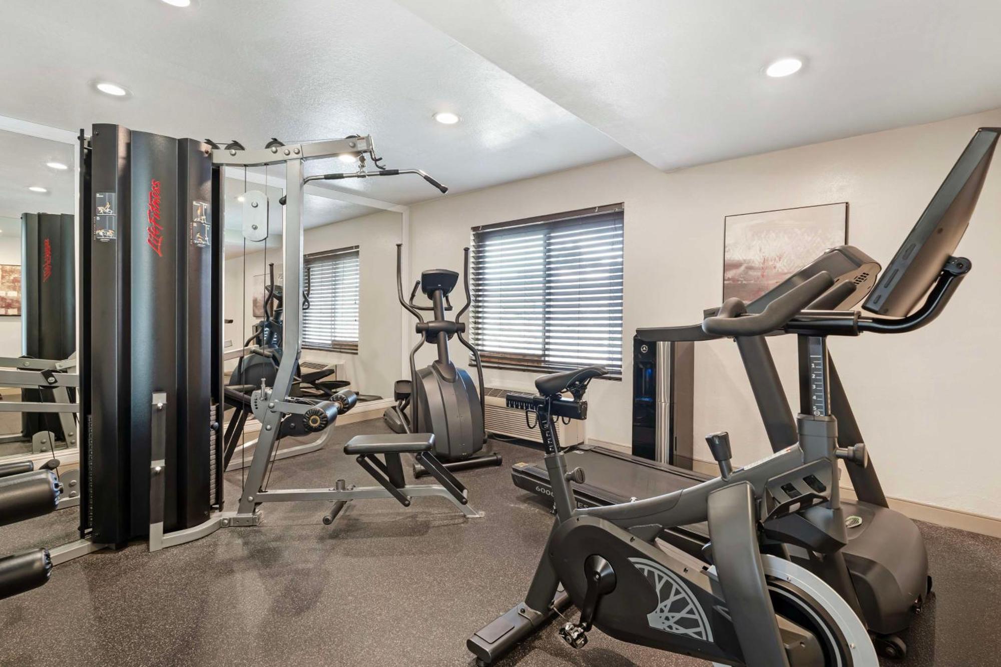 Best Western Plus Newport Mesa Inn Costa Mesa Ngoại thất bức ảnh